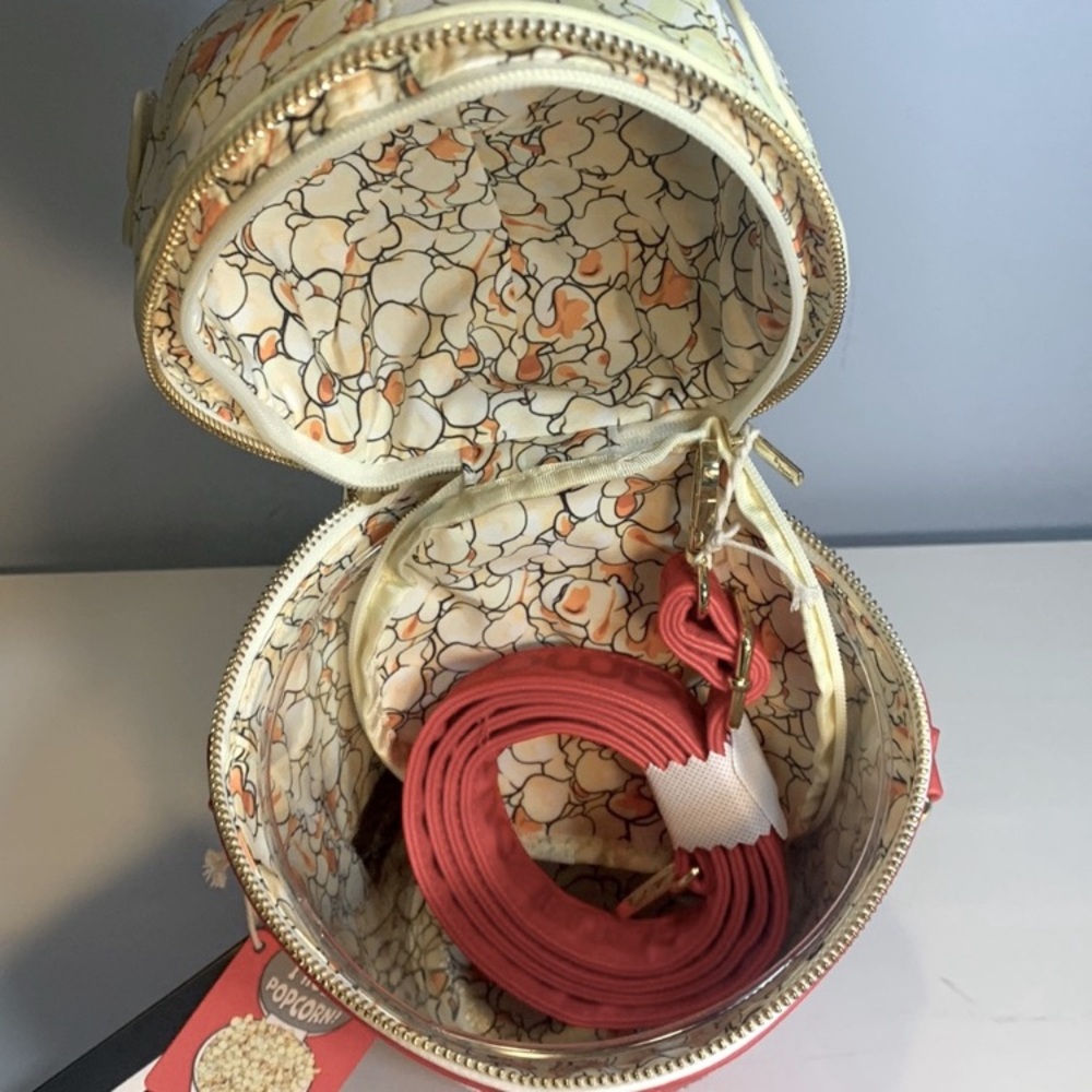 Loungefly X AMC "Perfectly Popcorn" Crossbody
Bag NEW! - Picture 10 of 14